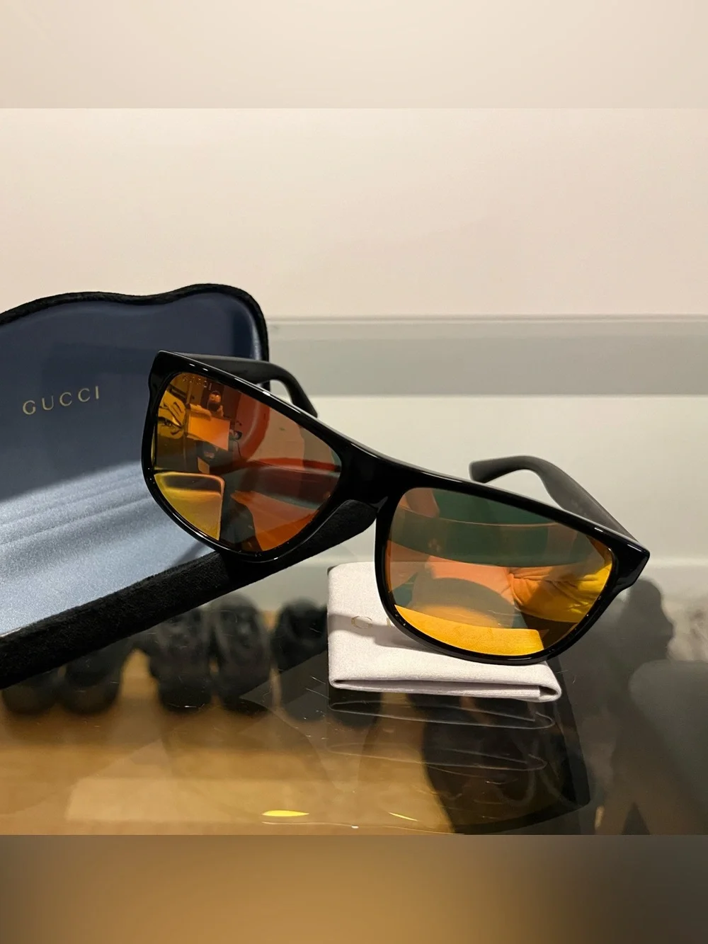 Gucci style gg0010s